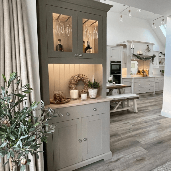 Ashford Bar with Drinks Cabinet Chatsworth Cabinets
