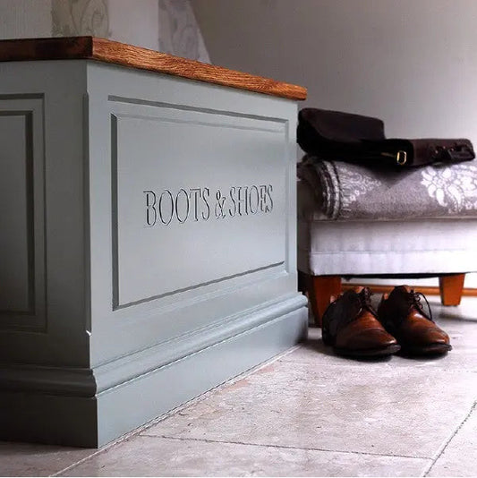https://www.chatsworthcabinets.co.uk/cdn/shop/products/Boots-_-Shoes-Storage-Chest-with-Oak-Lid-chatsworthcabinets-1645958329_533x.jpg?v=1647868107
